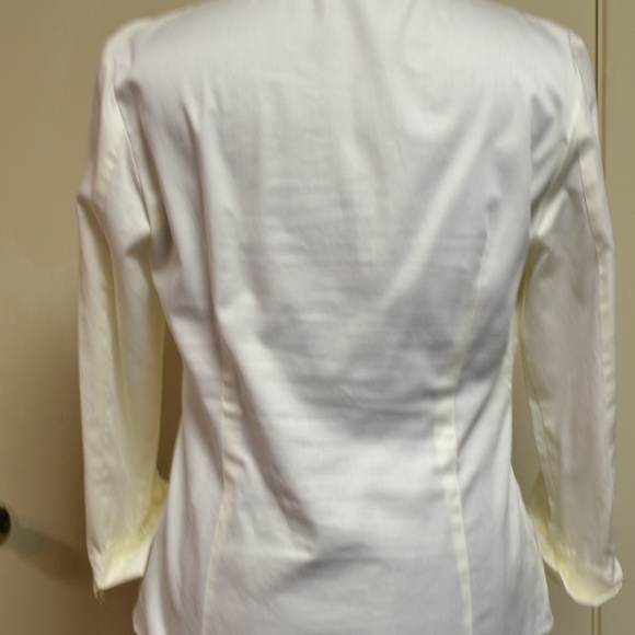 Womens blouse - Picture 2 of 4